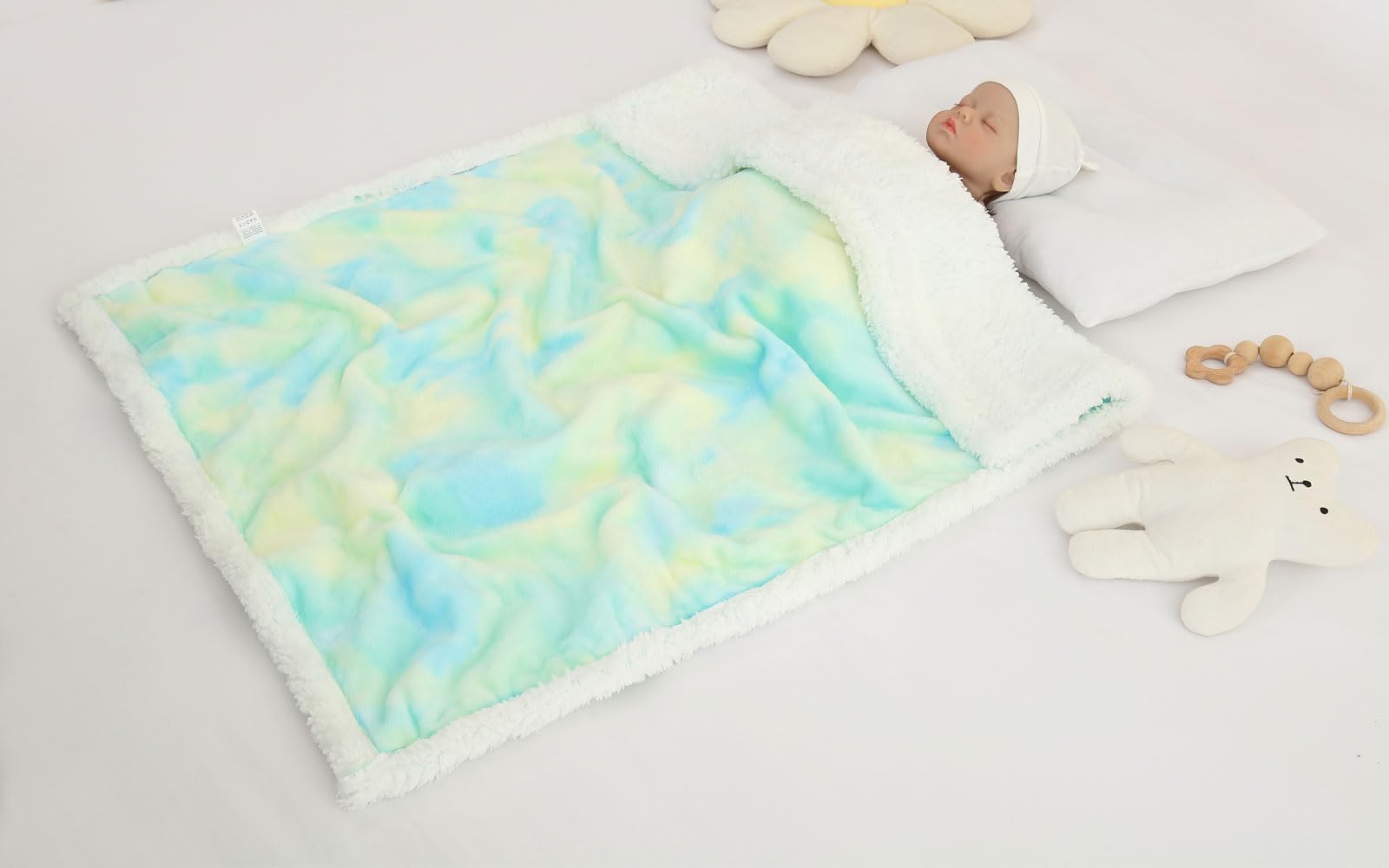 JZLPIN gift-ready baby blanket for showers and new mom gifts.