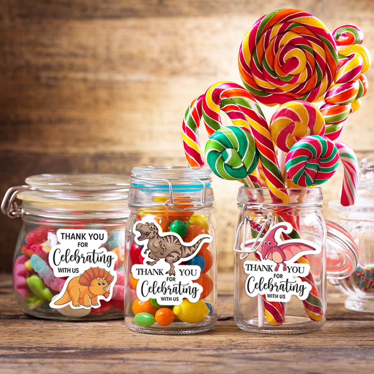 Kaecery gift-bag decorations add playful touches to celebrations
