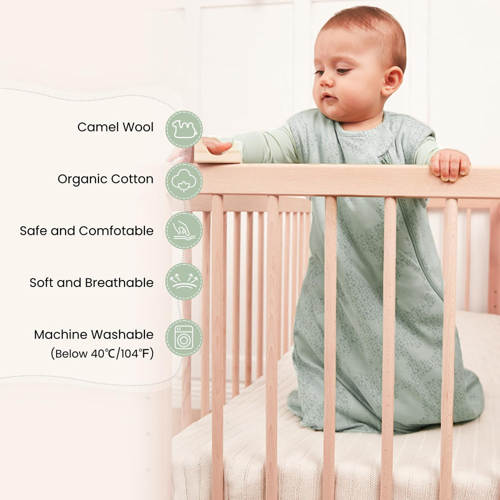 Kaiya Baby sleeping bag dual-zipper design enables easy night-time changes.