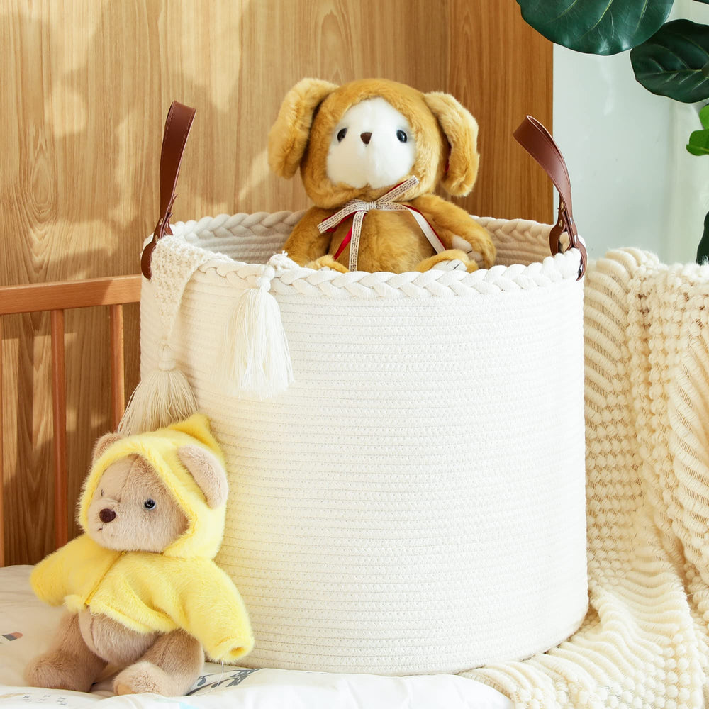 KAKAMAY large blanket basket closeup texture highlights soft natural fibers and craft