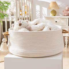 KAKAMAY foldable basket showing soft, sturdy design for quick tidying