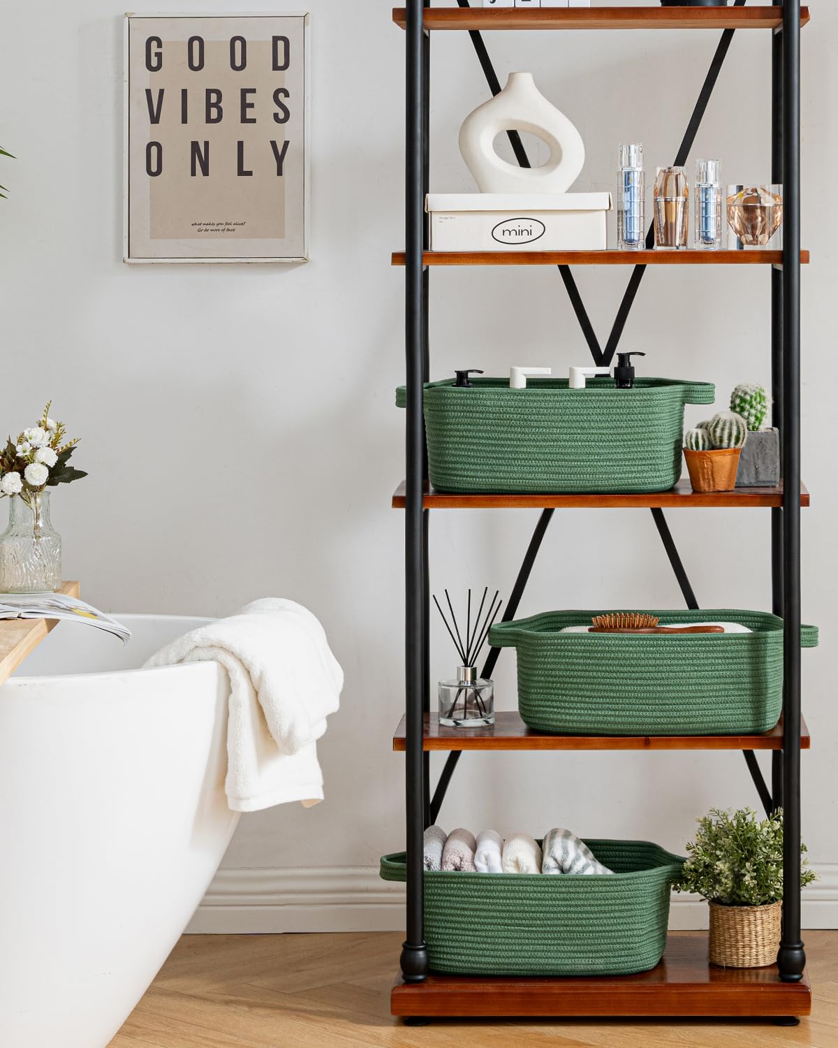 KALLAX flat-pack basket reduces shipping volume and eco-friendly packaging.