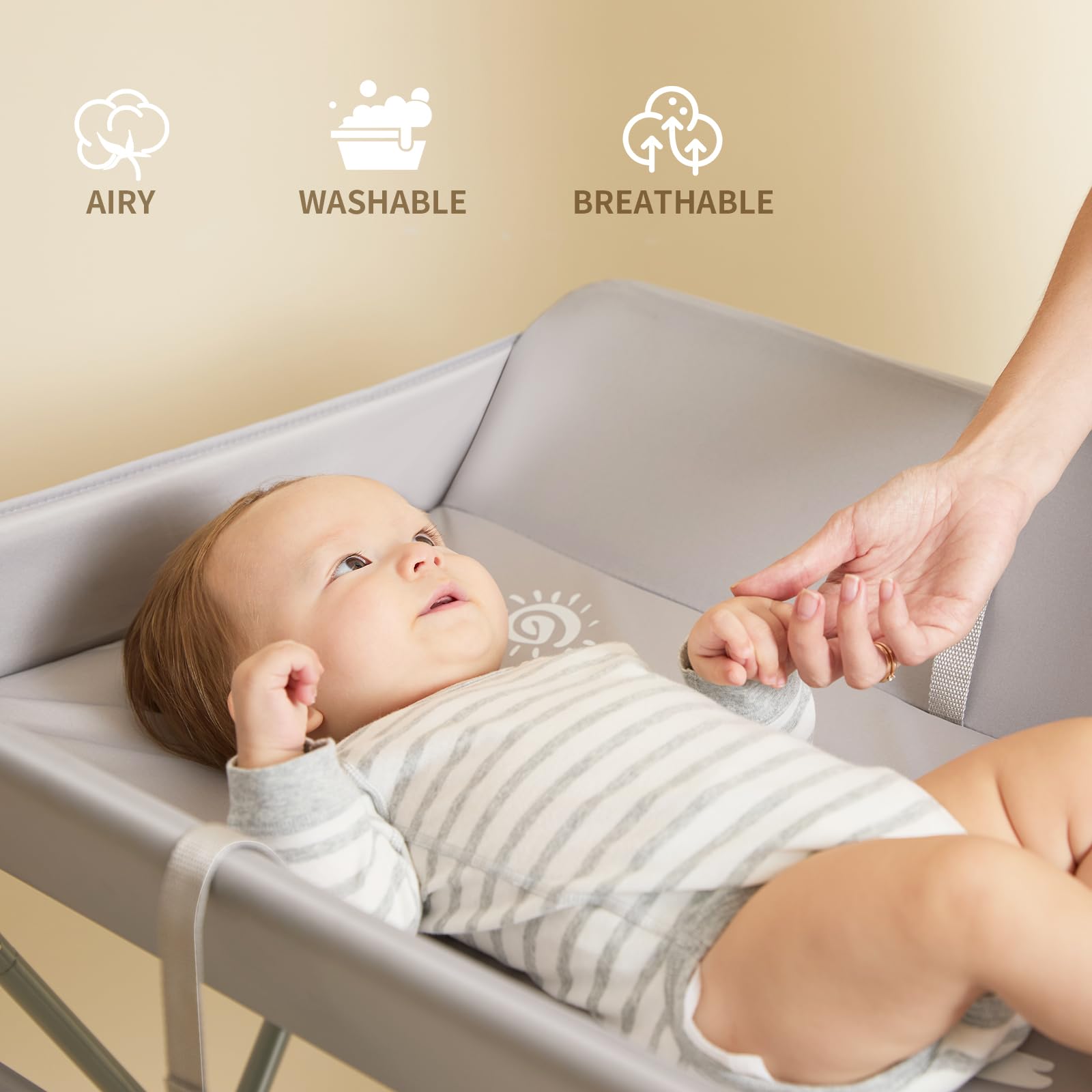 KARAOK changing table in compact folded form for small nurseries