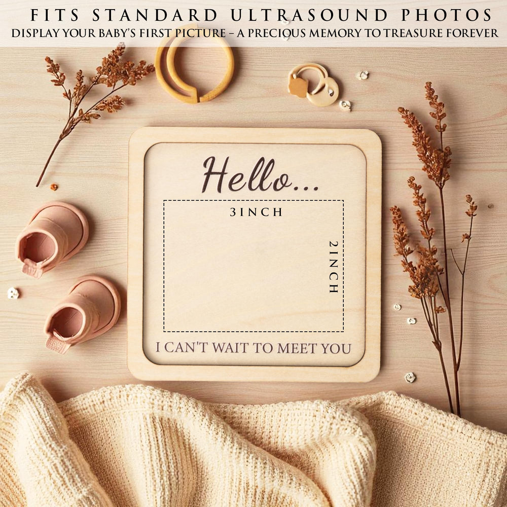 KATINAT Grandparent Reveal gift packaging shot emphasizes ready-to-gift presentation for grandparents.