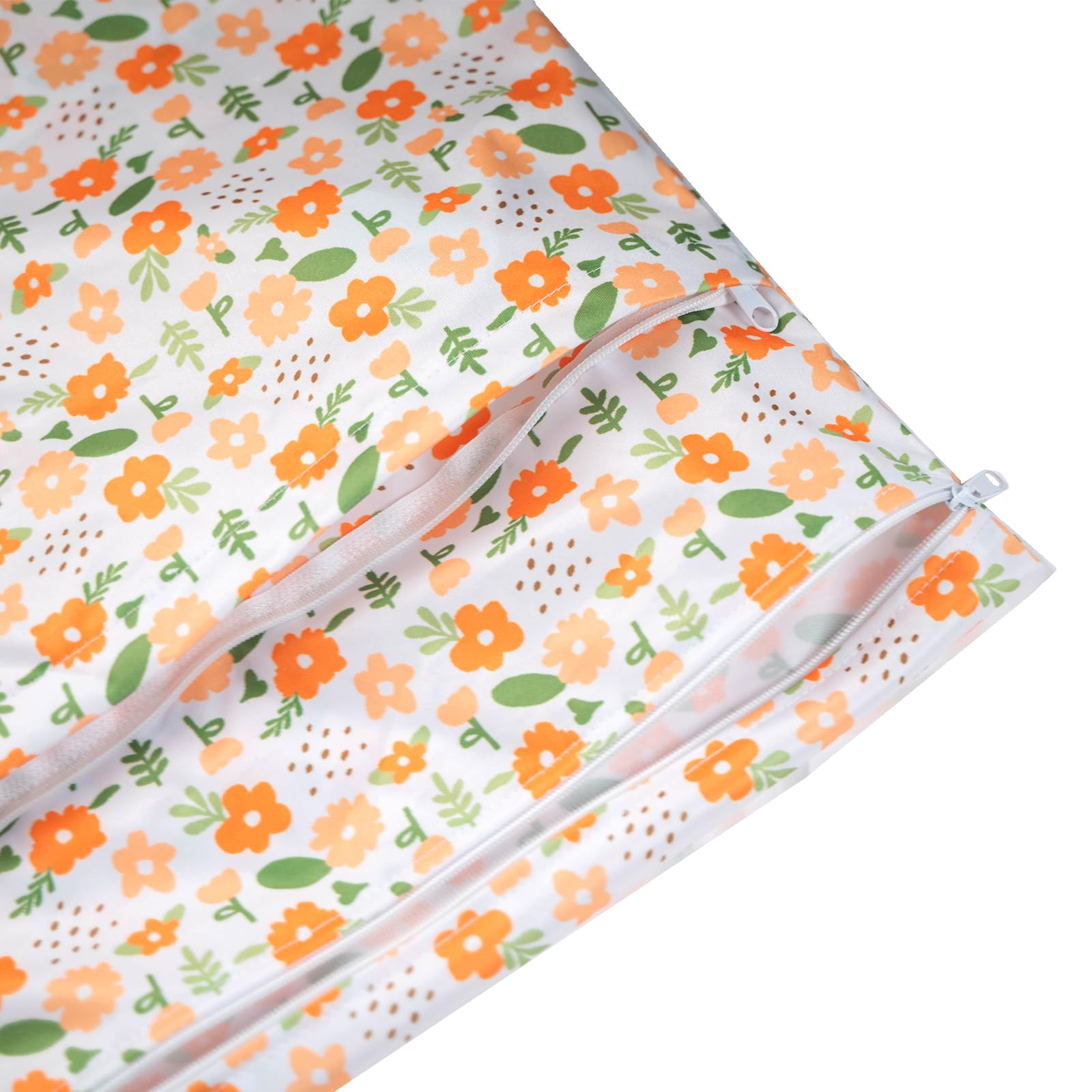 Kawigo material highlight—soft yet durable fabric ideal for travel