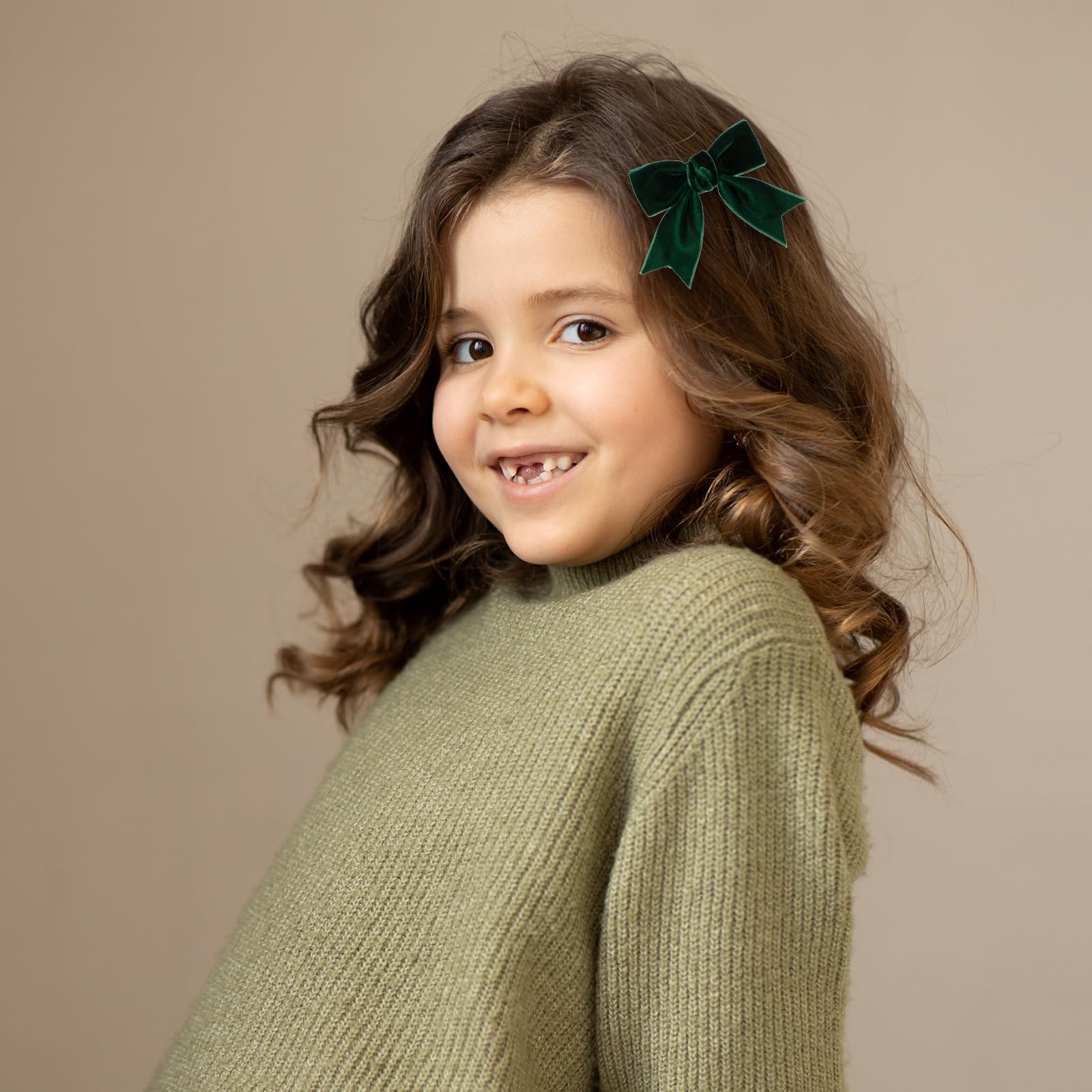 KCHIES velvet bow clip set highlighting versatile styling options