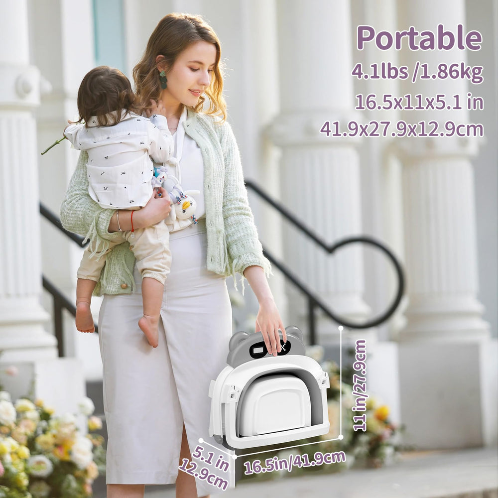 Kerbwry collapsible baby bathtub in-use with newborn for comfy immersion