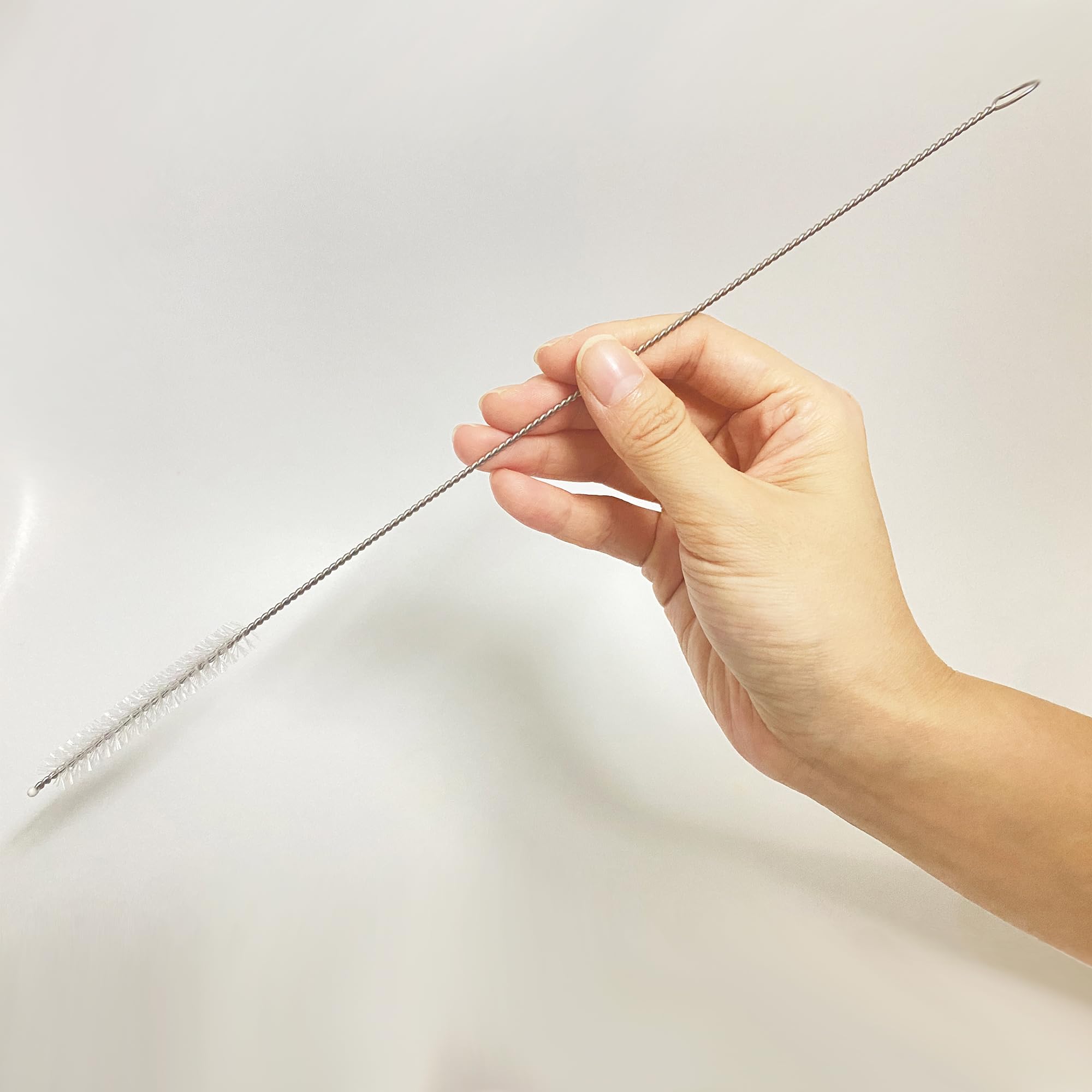 KEUYE cleaner offers durable materials built to last in kitchen routines.