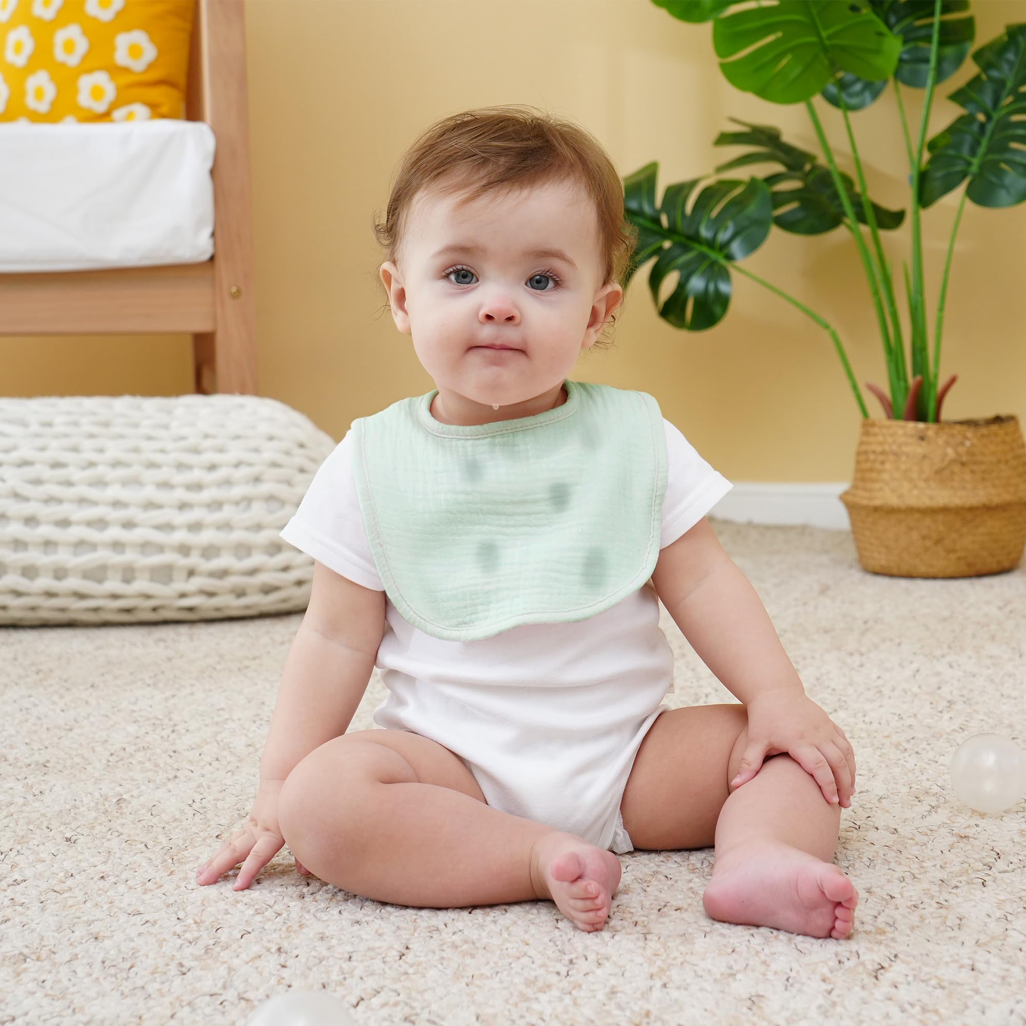 Kewlife Gift Muslin Baby Bibs ideal for teething drool management.