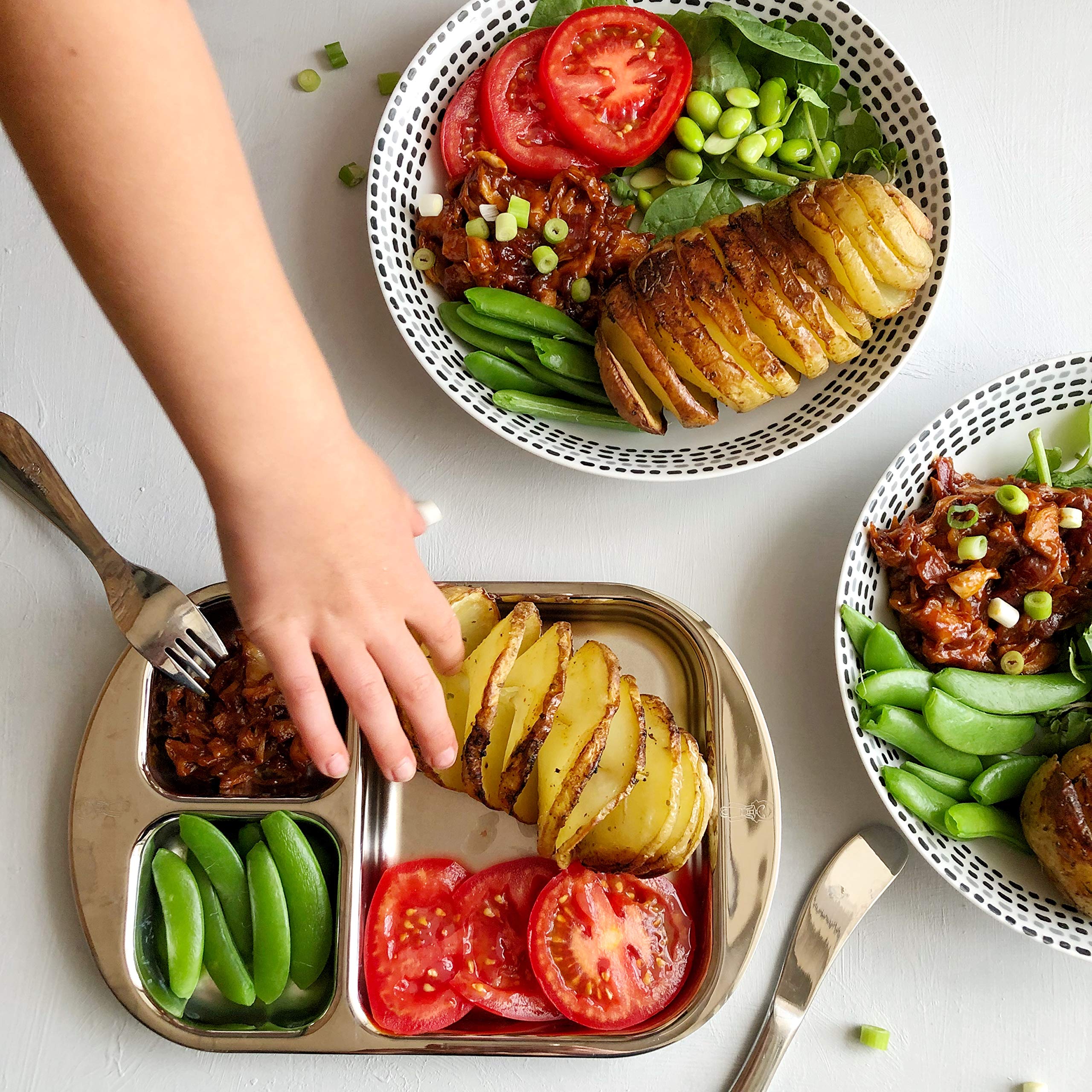 Kiddobloom gift-ready plates are perfect for baby showers and birthdays.