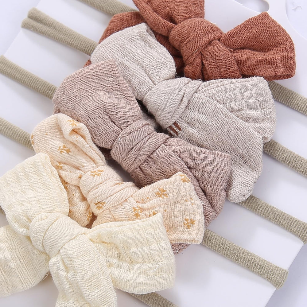 KIDOCHEESE baby headband no-crease design prevents marks on delicate skin.