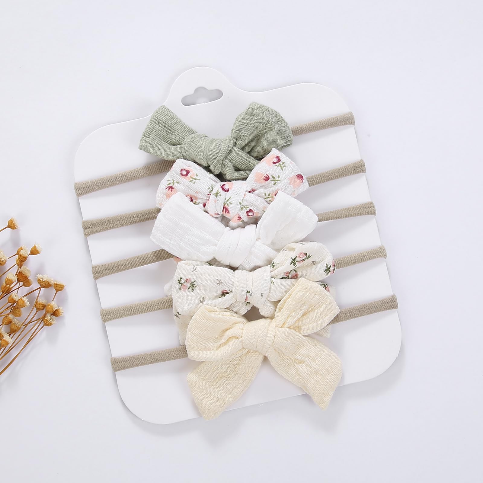 KIDOCHEESE Baby Bows gift-ready pack is ideal for baby showers and gifting.