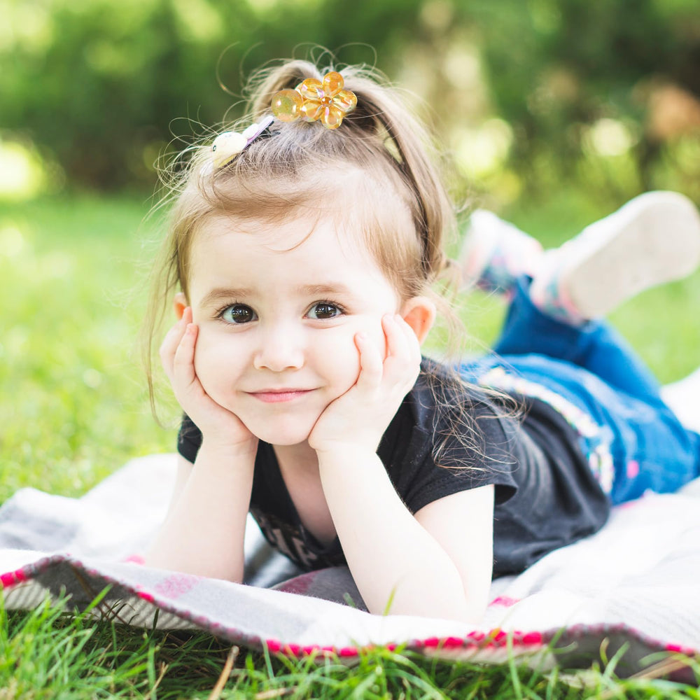 Kifmurase sky blue camellia ball hair tie ideal for playful updos and photos.