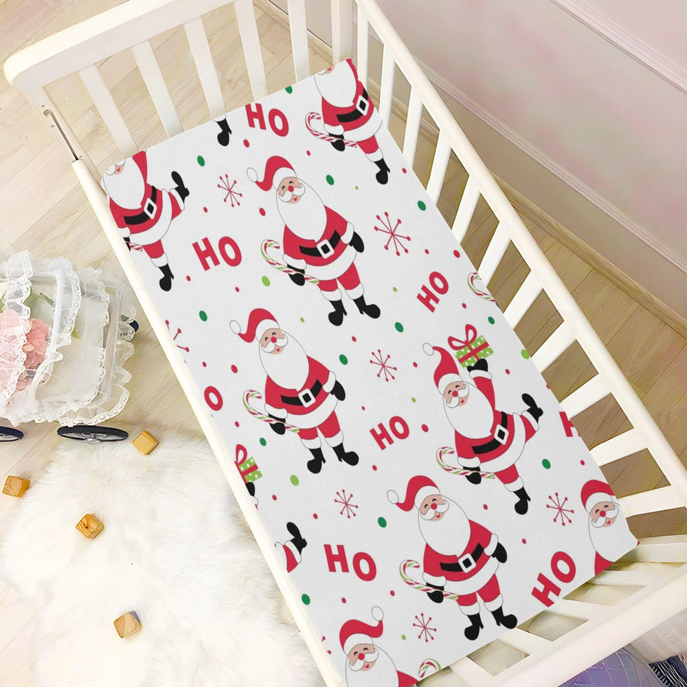 Kigai crib sheet texture closeup shows breathable, skin-friendly fabric