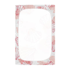 Kigai crib sheet elastic band close-up showing secure fit
