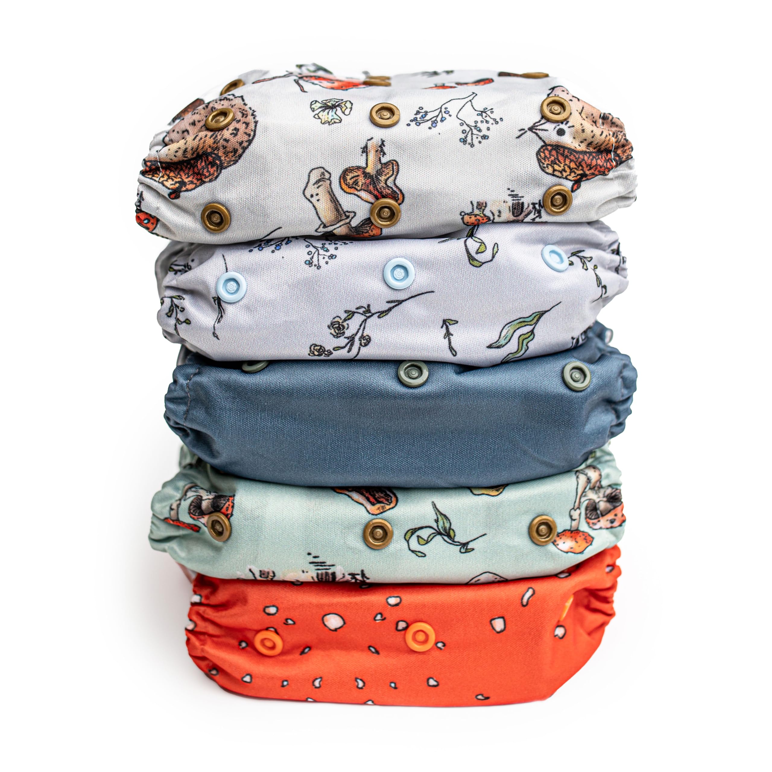 Kinder roll-top wet bag keeps items organized and odors contained.