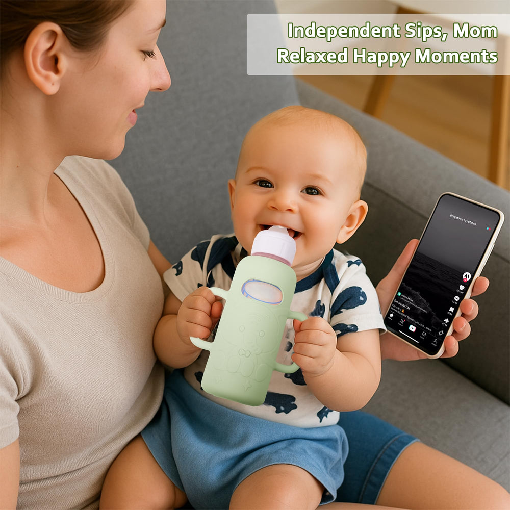 KingKam dishwasher-safe sleeve eases cleaning after feeding sessions.