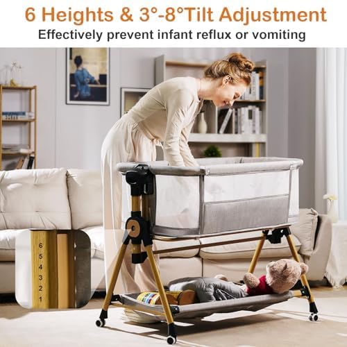 Kingobabys all-mesh design improves airflow and baby visibility.