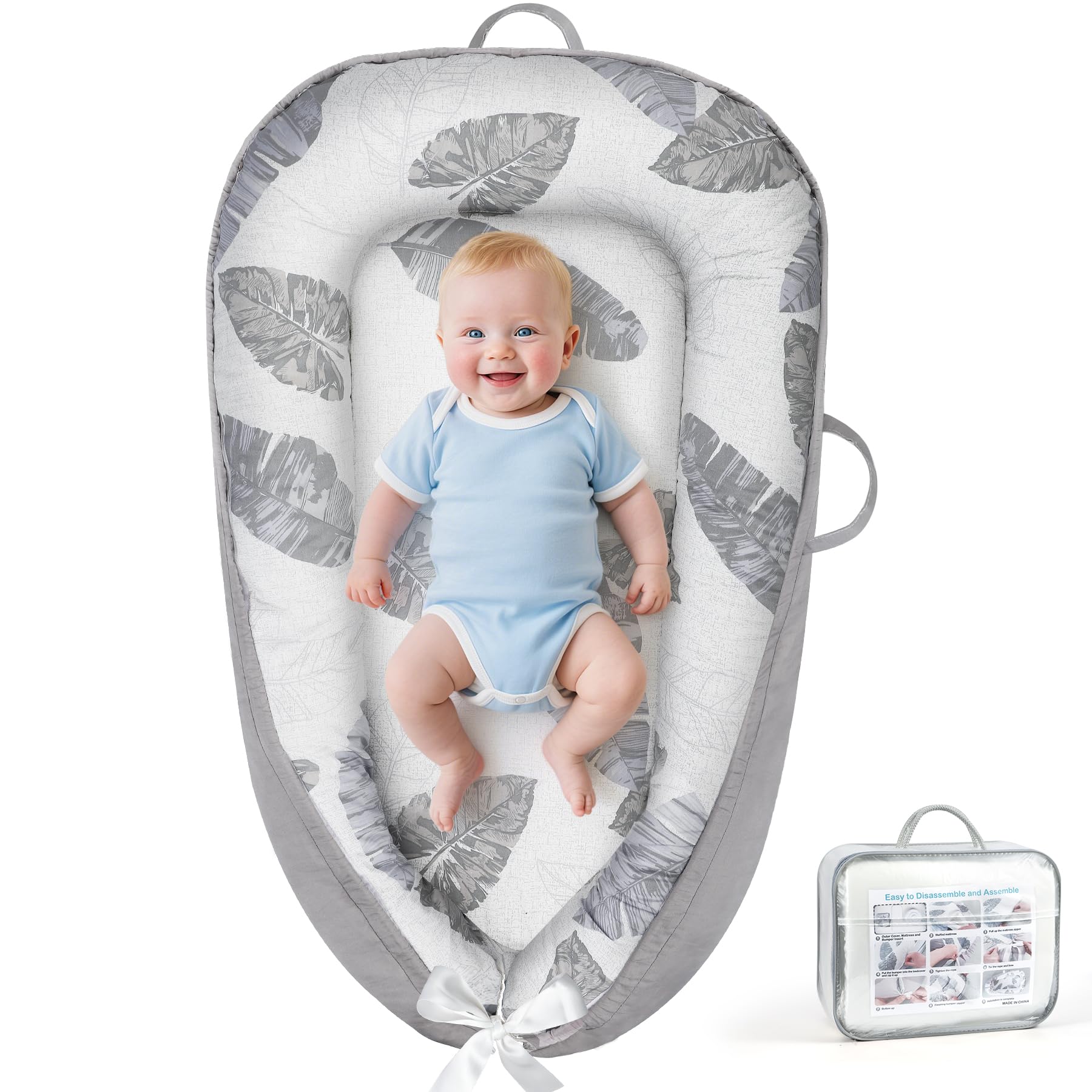 KISS GOLD baby lounger cover in breathable cotton for skin-friendly play moments.