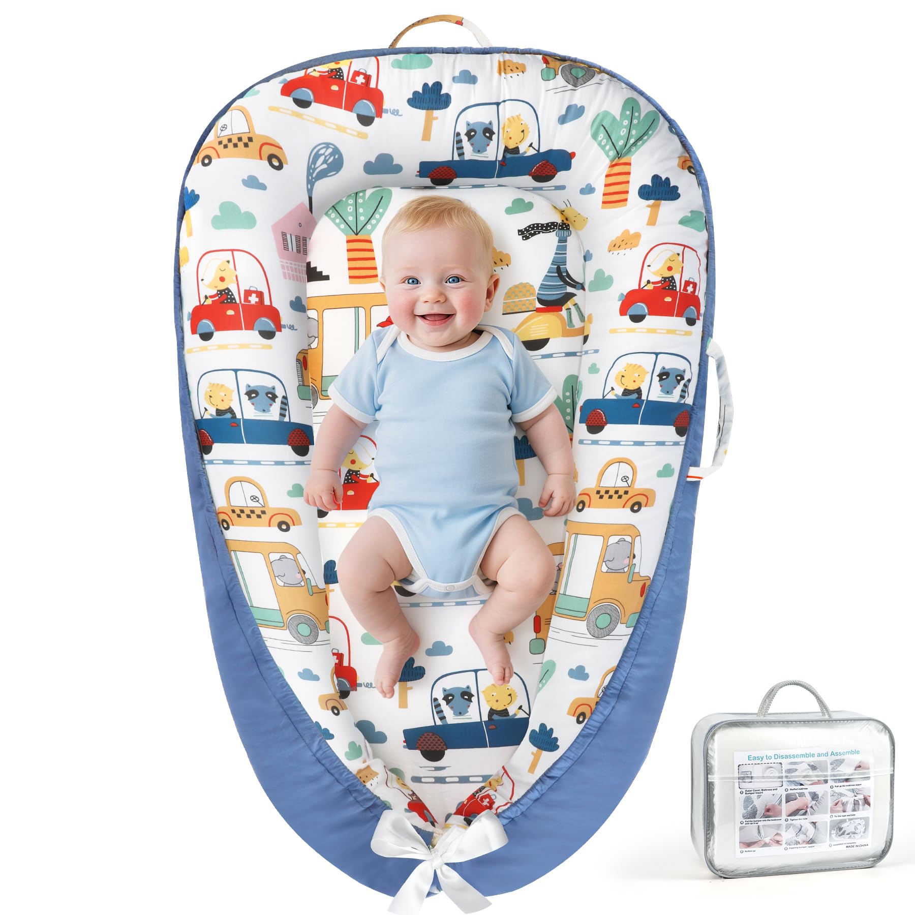 KISS GOLD baby lounger cover closeup shows soft cotton fabric for gentle skin contact during play.