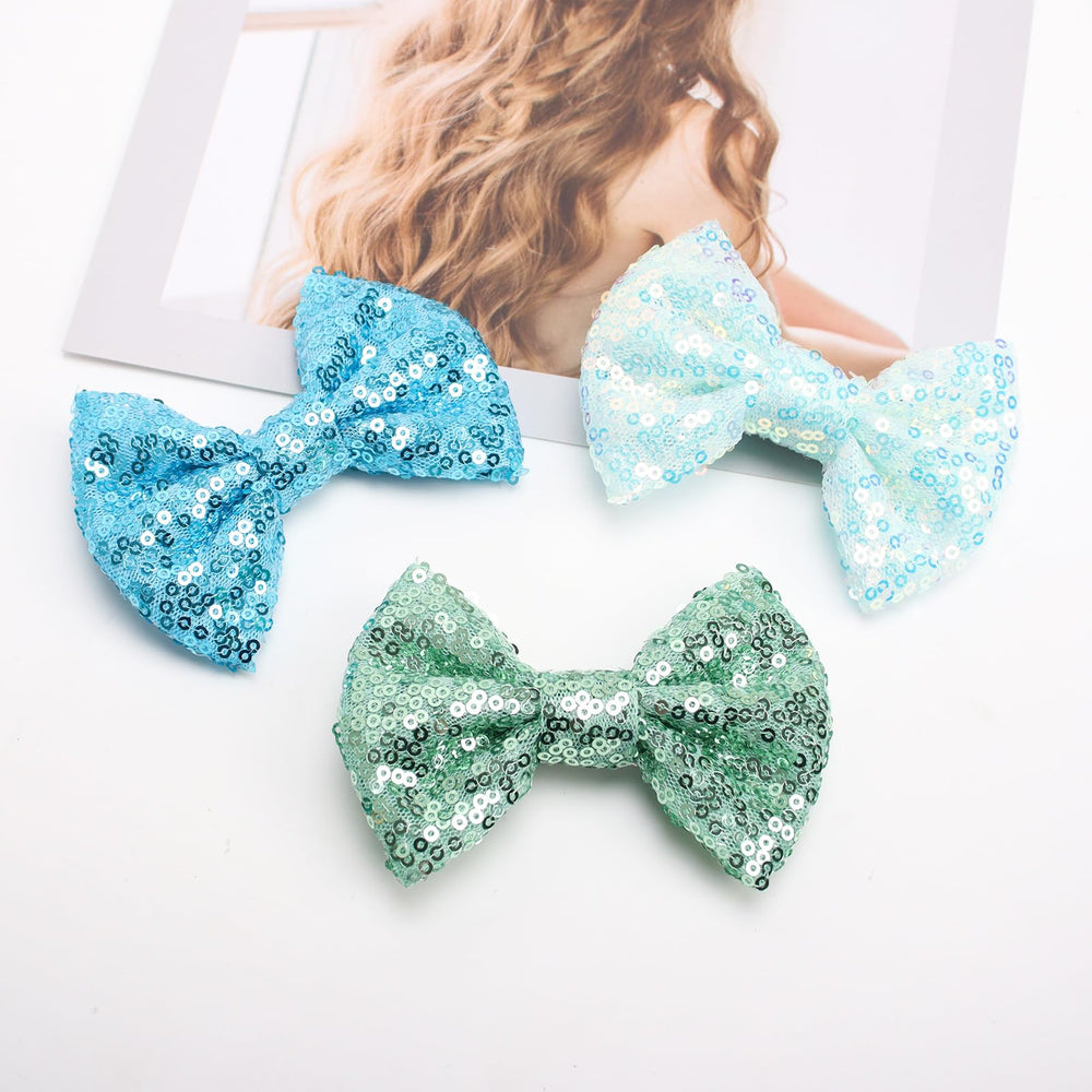 Kiszu green sequin bow clip lightweight and comfortable.