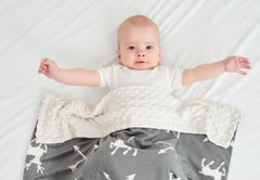 Kleitung Soft Plush Deer Blanket close-up of plush fabric highlighting softness
