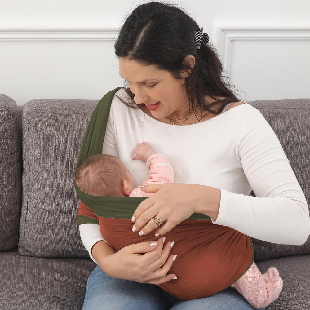 Kloovete baby wrap baby-snuggle shows a secure cradle for bonding moments.
