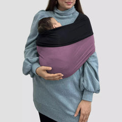 Kloovete baby wrap bonding moment portrays close bonding during babywearing.