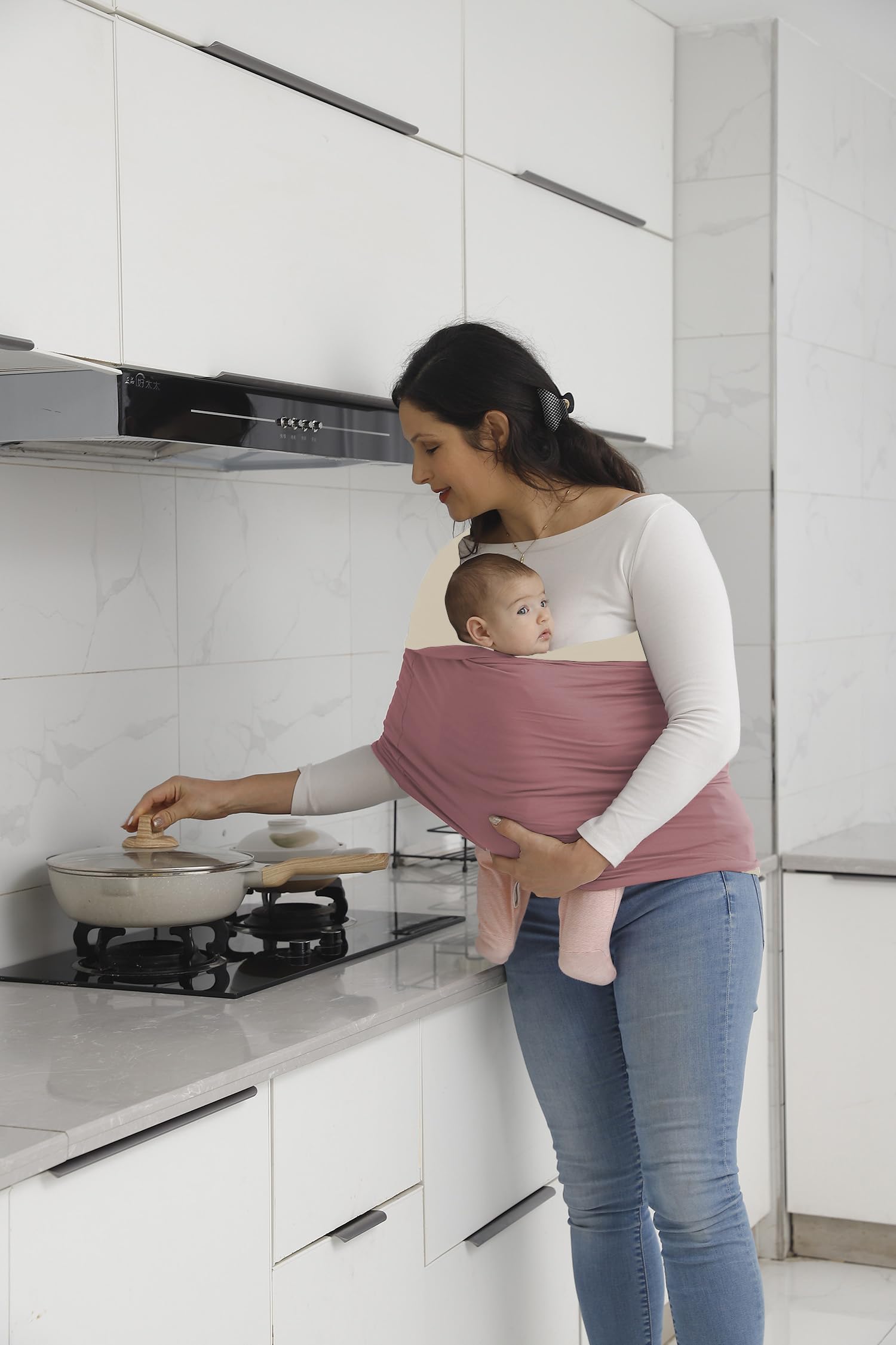 Kloovete lightweight breathable fabric helps you and baby stay comfortable