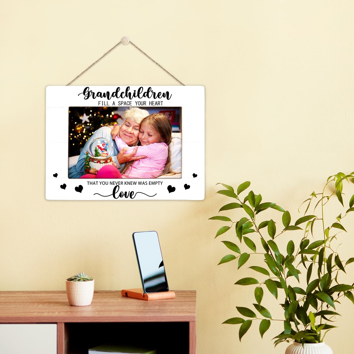 KLYTINK grandchildren frame used as a birthday gift idea celebrating family moments.
