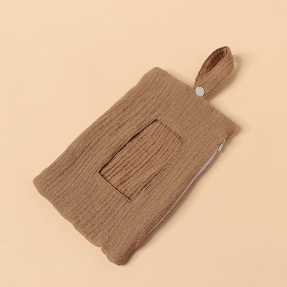 KMGDM compact travel diaper accessory keeps essentials within reach.