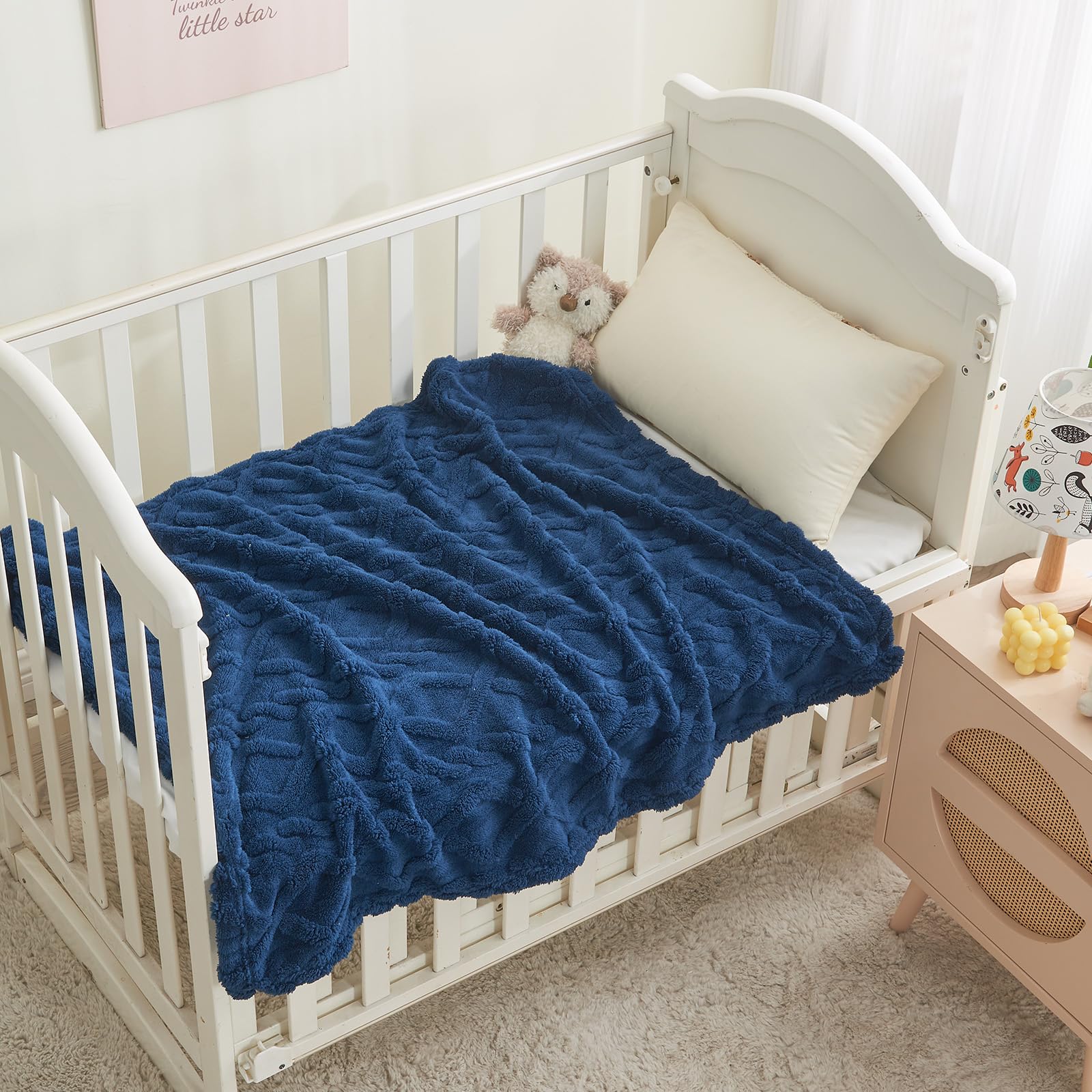 KMUSET Kids blue blanket arrives gift-ready for birthdays or holidays.