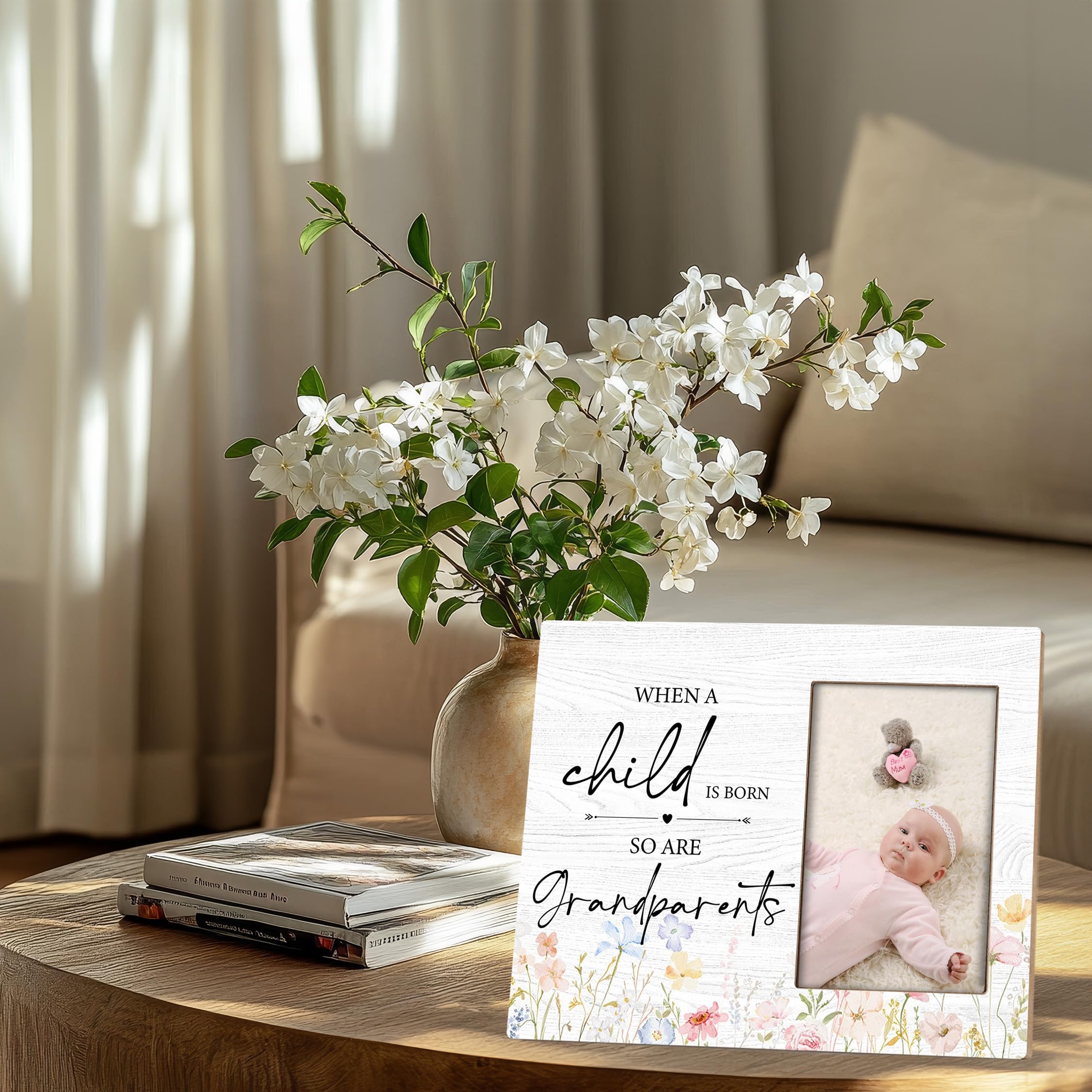 Kneaotoaji grandparents-frame-wall-hanging blends rustic charm with wall decor and keepsake display.