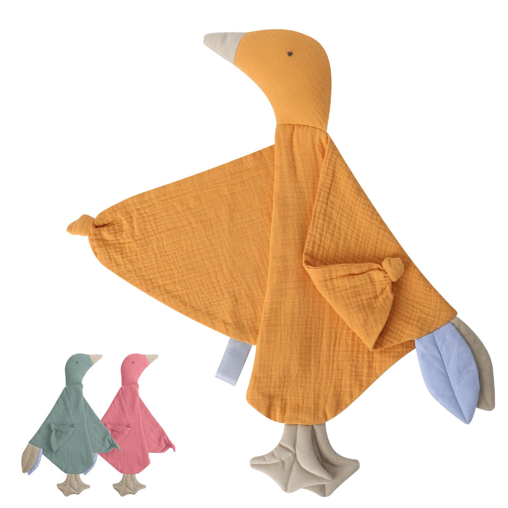 Knirose lovey goose close-up shows soft muslin texture for gentle touch