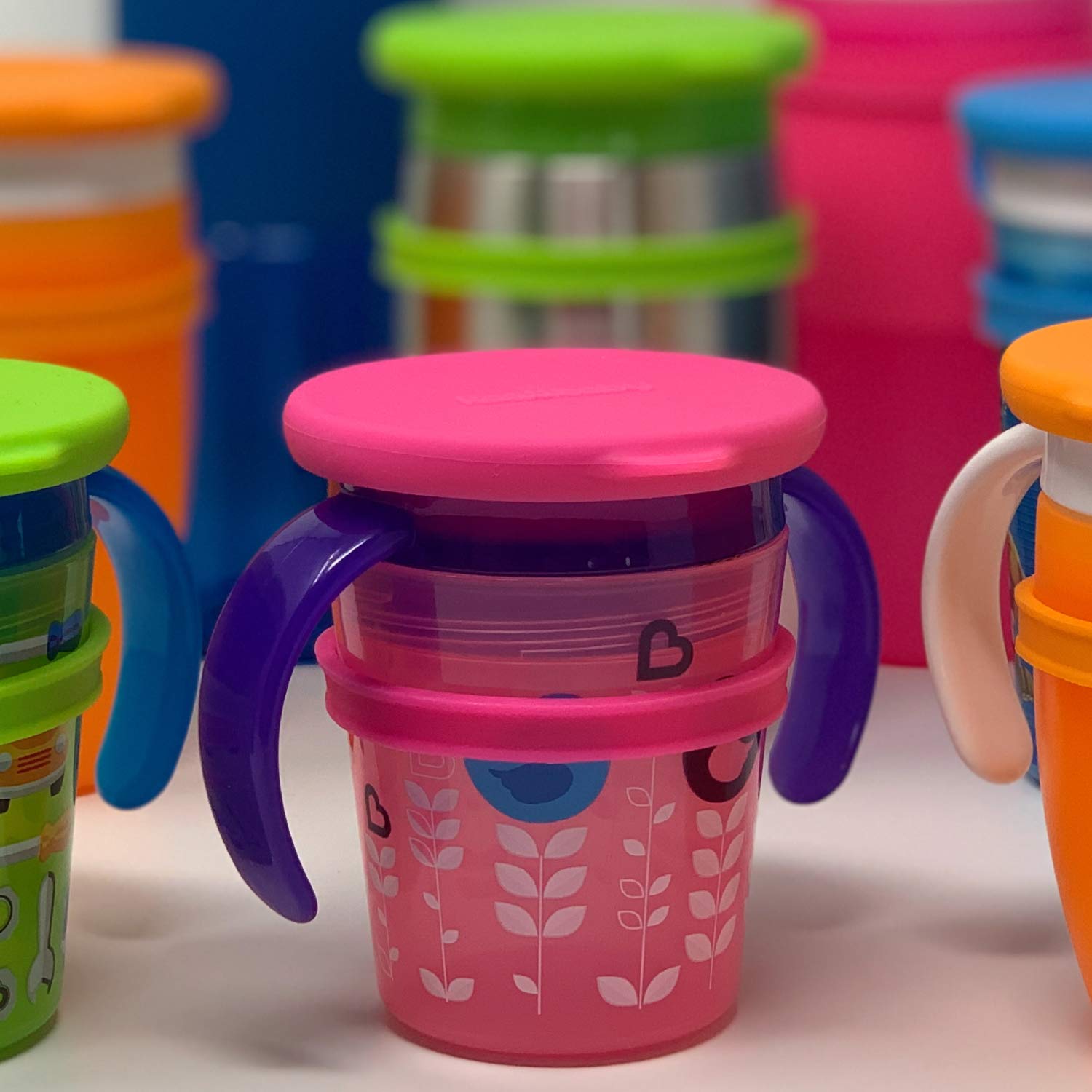 Koaii Baby lids easy installation with loop snap.