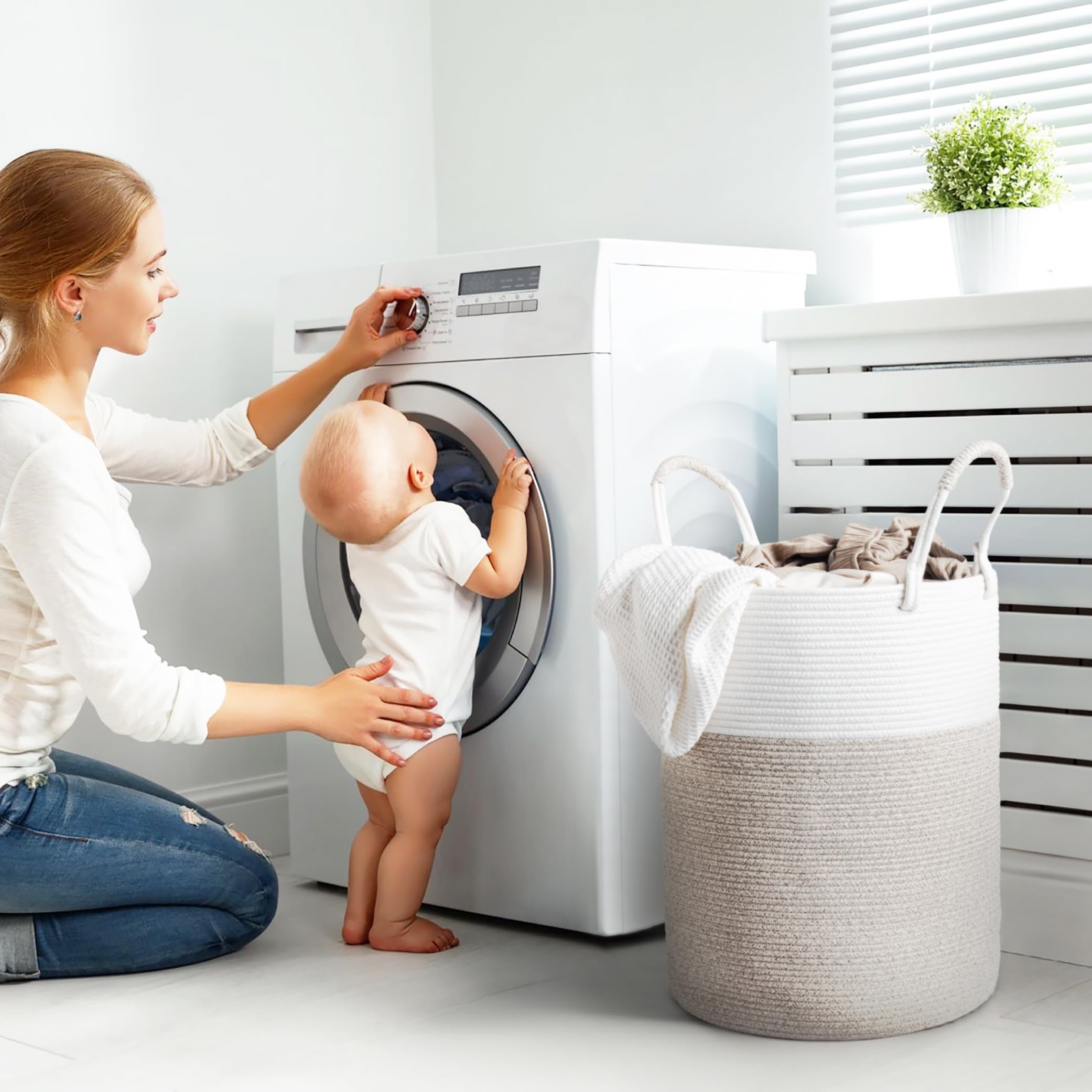 Kodomoore laundry basket foldable handles demonstrate adjustable comfort for easy carrying.