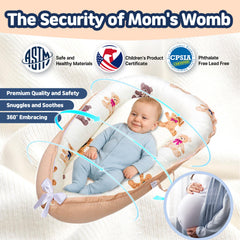 Kombi Baby Lounger ivory with 360° bumpers for secure surround during supervised play.