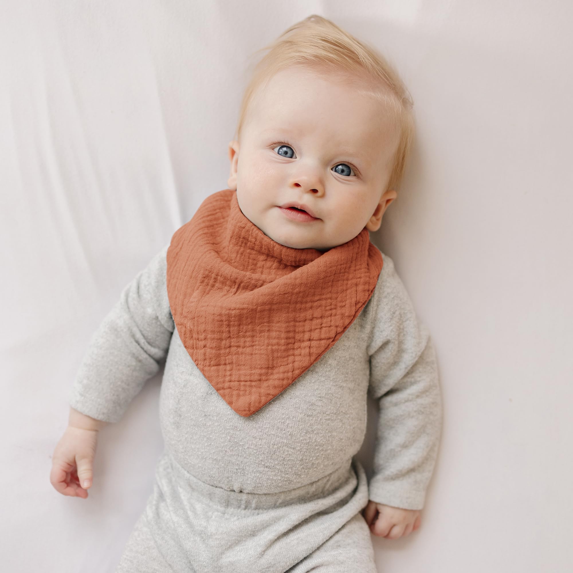 Konssy bibs are washable burp cloth substitutes, simplifying cleanup after feeds.