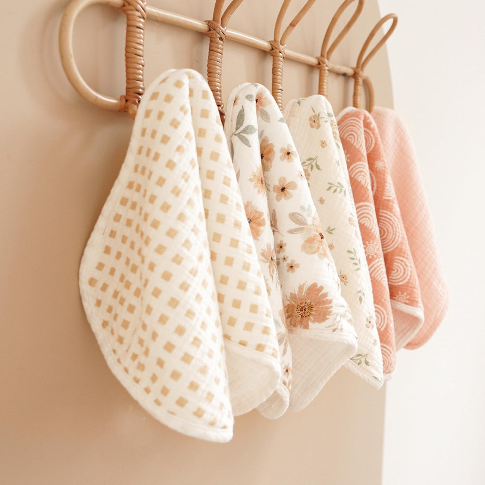 Konssy baby gift-set packaging ready burp cloths