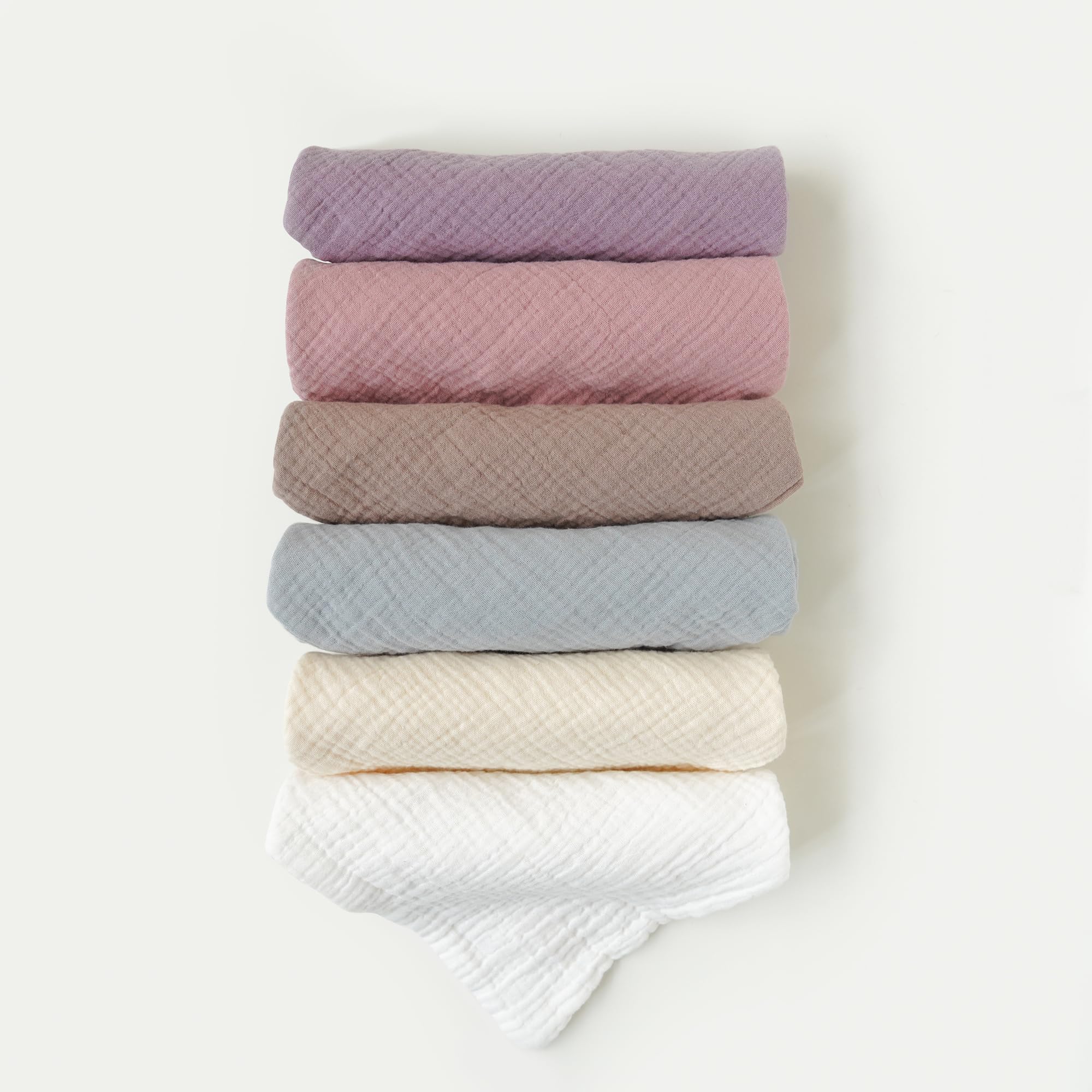 Konssy muslin washcloths offer high absorbency for quick cleanup during messy moments.