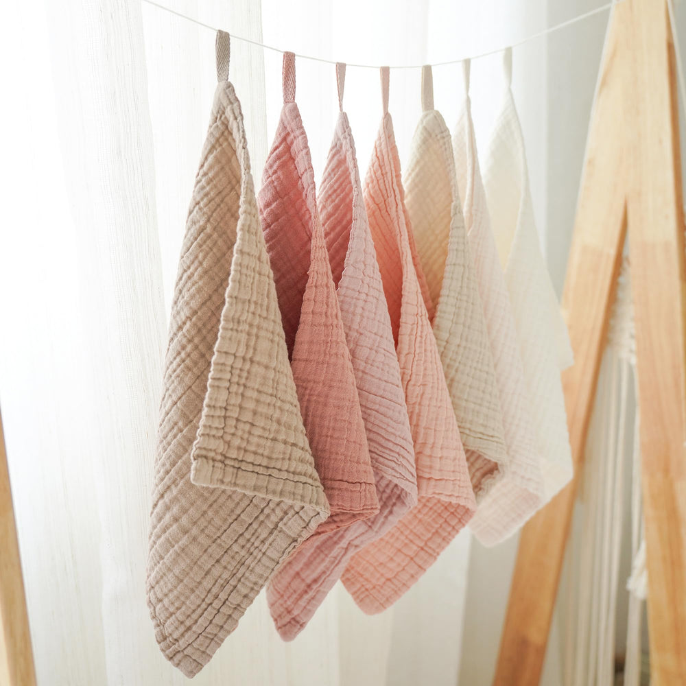 Konssy muslin washcloths ideal as burp cloths and face towels.