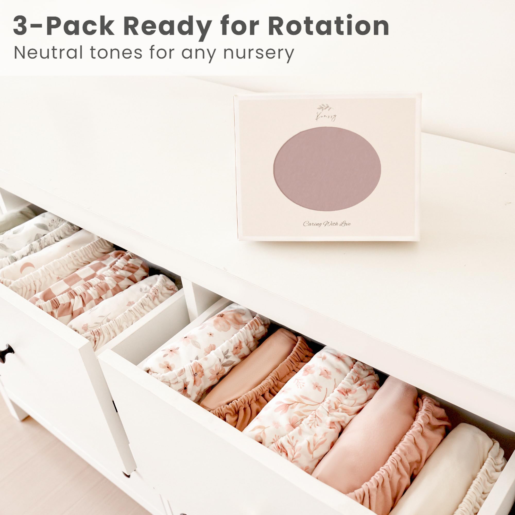 Konssy Bassinet sheets packaging design suggests ready-to-gift three-pack value.