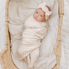 Konssy beanie soft-knit keeps baby's head warm and cozy.