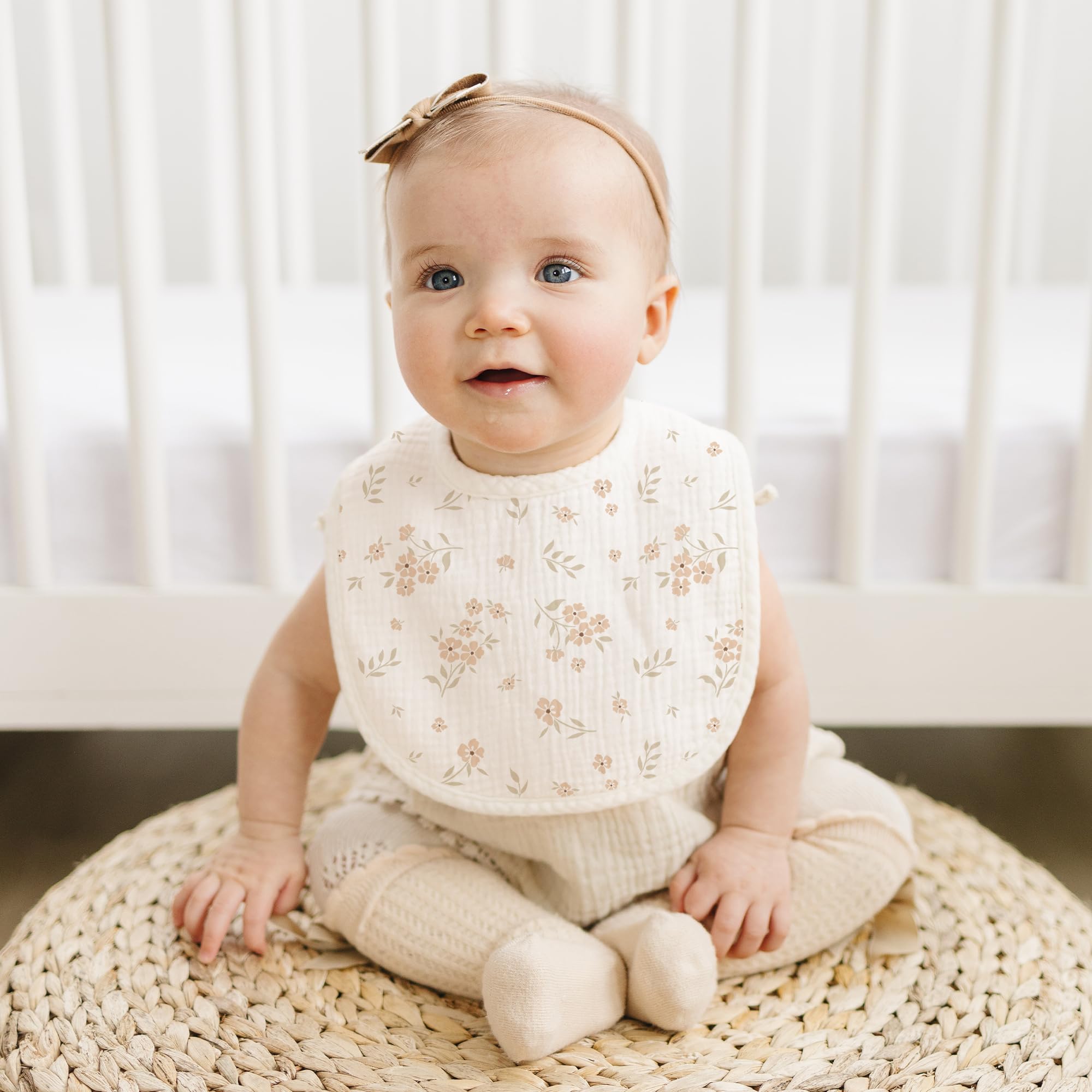 Konssy bibs unisex designs visible for everyday outfits.