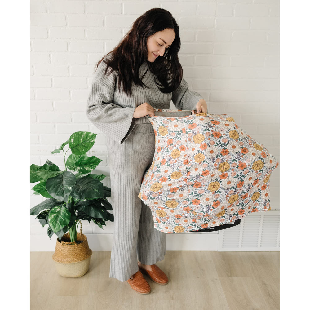 Konssy feeding chair cover protects against spills and mess during meals.