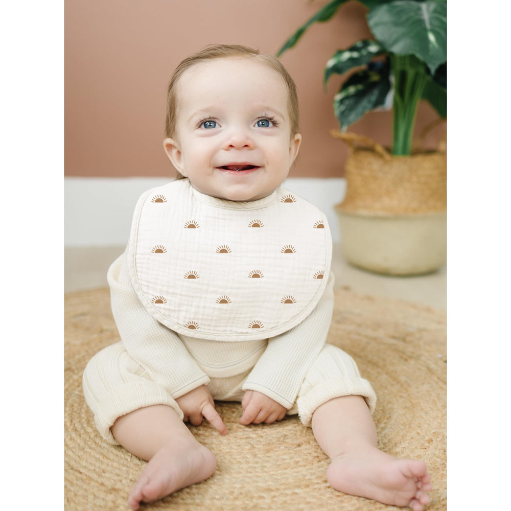 Konssy Muslin Bibs are hand and machine washable for easy care