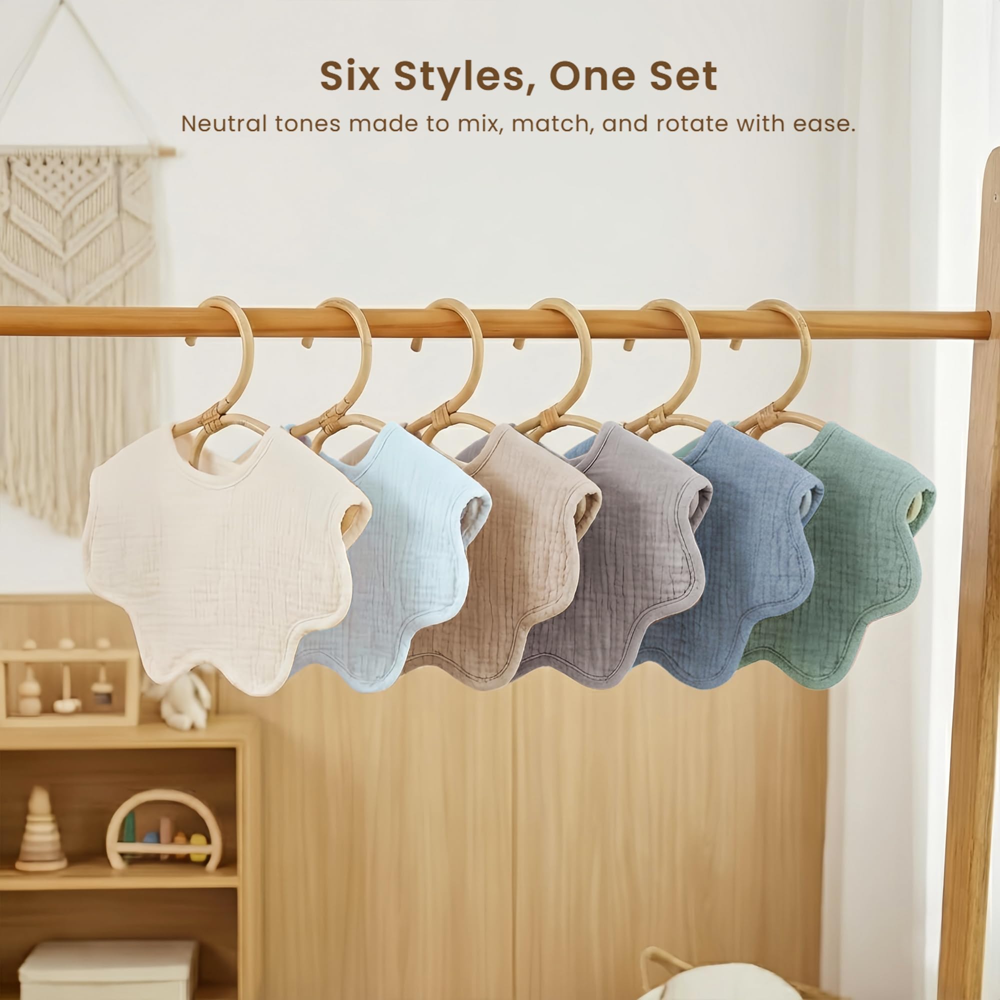 Konssy Muslin Baby Bibs neatly packaged as a practical gift set