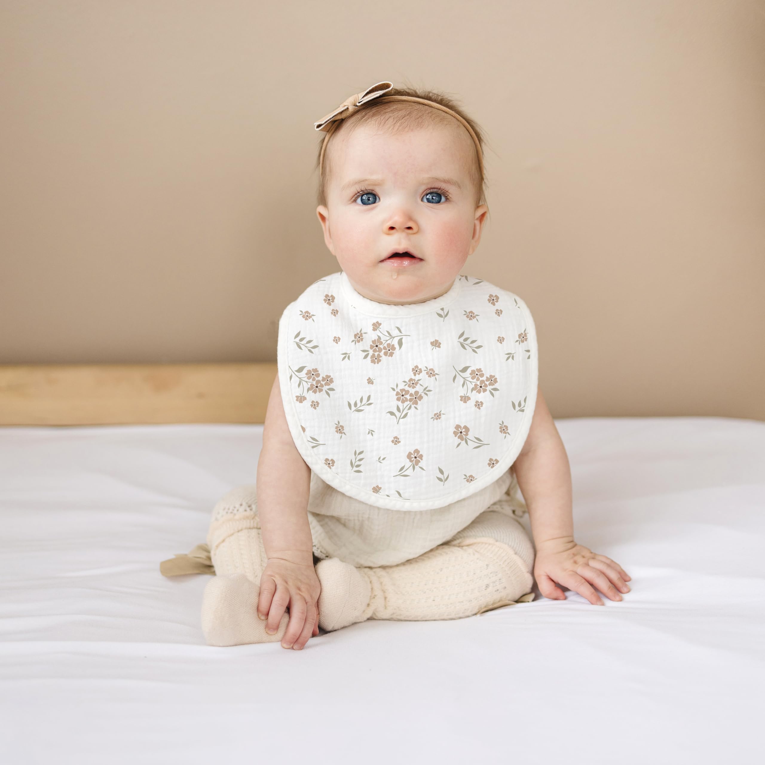Konssy Muslin Baby Bibs 8-Pack use as burp cloths and wipes