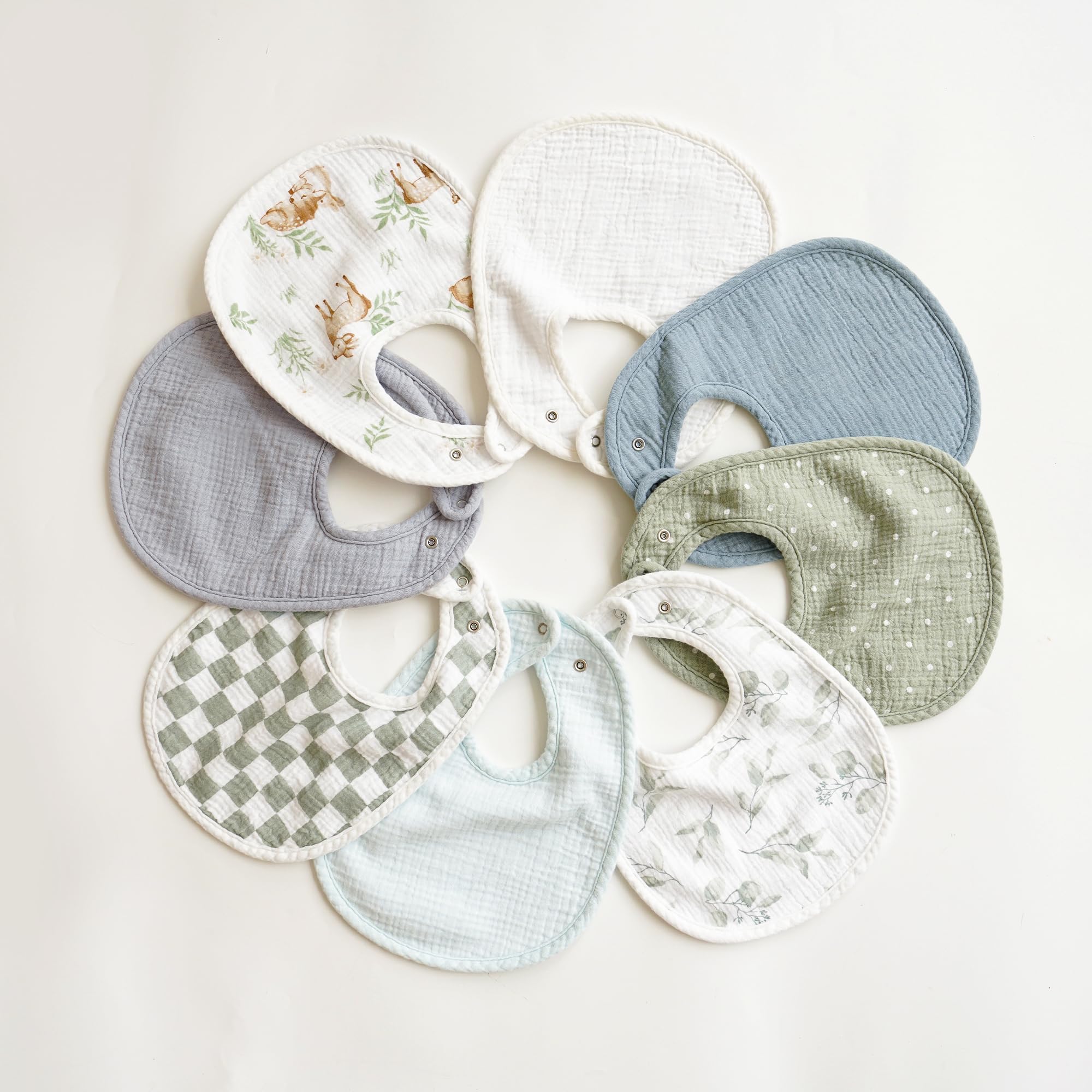 Konssy Muslin Bibs are machine washable for everyday reuse