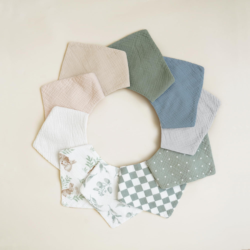 Konssy Muslin Baby Bibs gift-set ideal for baby showers.